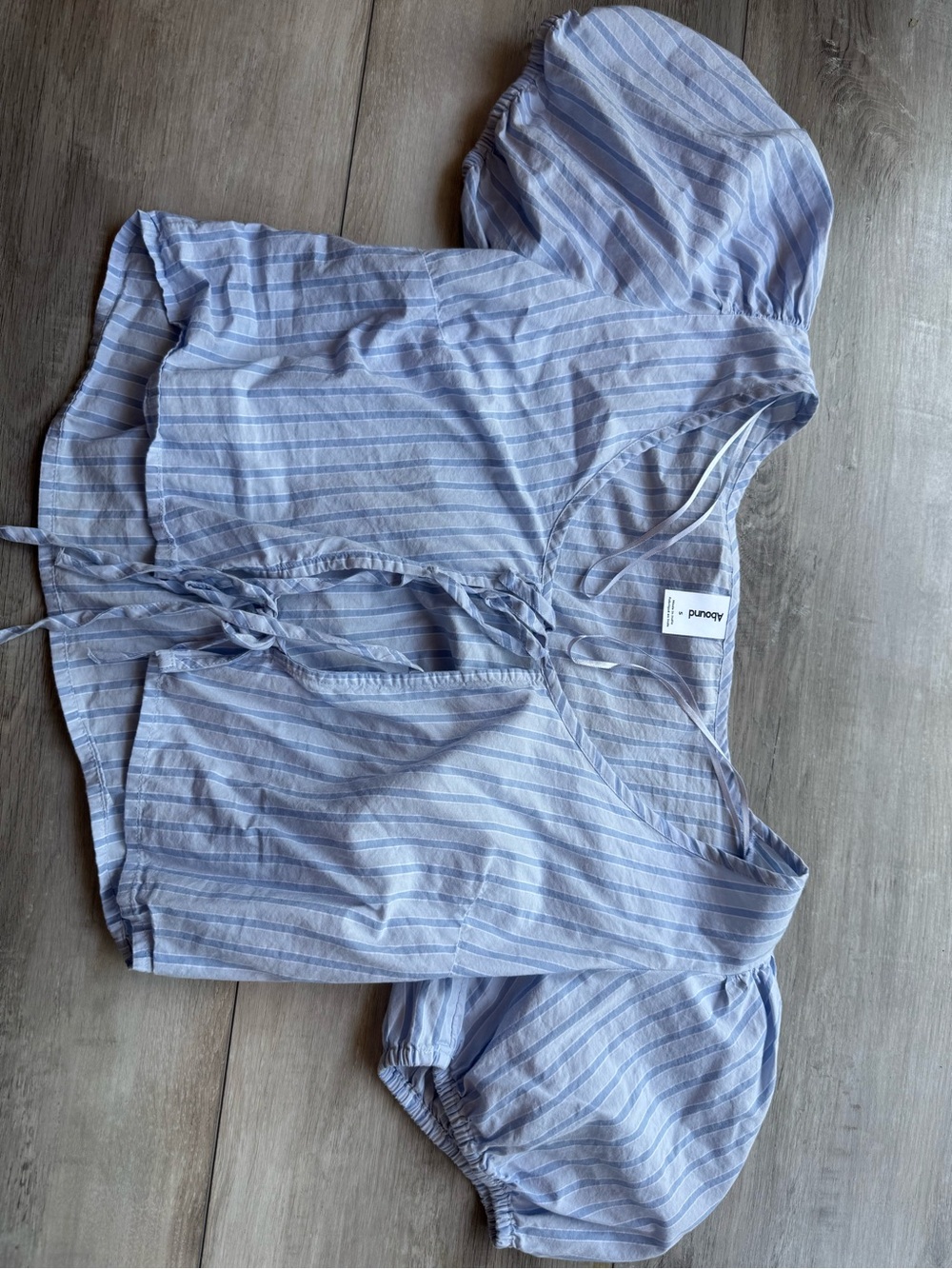 Light Blue Striped Puff Sleeve Crop Blouse